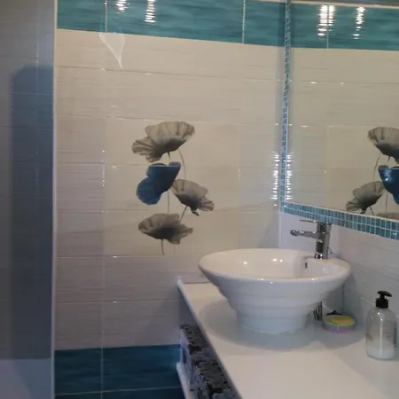 Duplex Residencial A 5 Min De La Playa Del Cristo